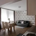 Varfal I Апартаменты Эгер