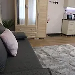 Varfal I Эгер