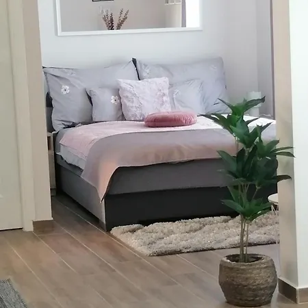 Várfal *