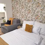 Appartement Varfal I Eger
