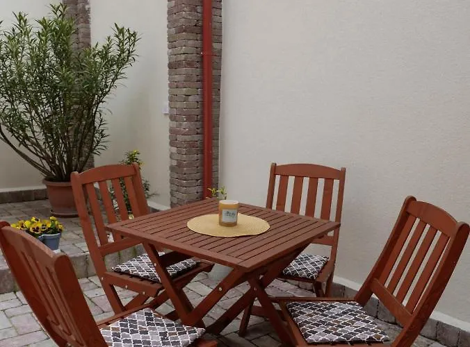 Apartment Varfal Eger